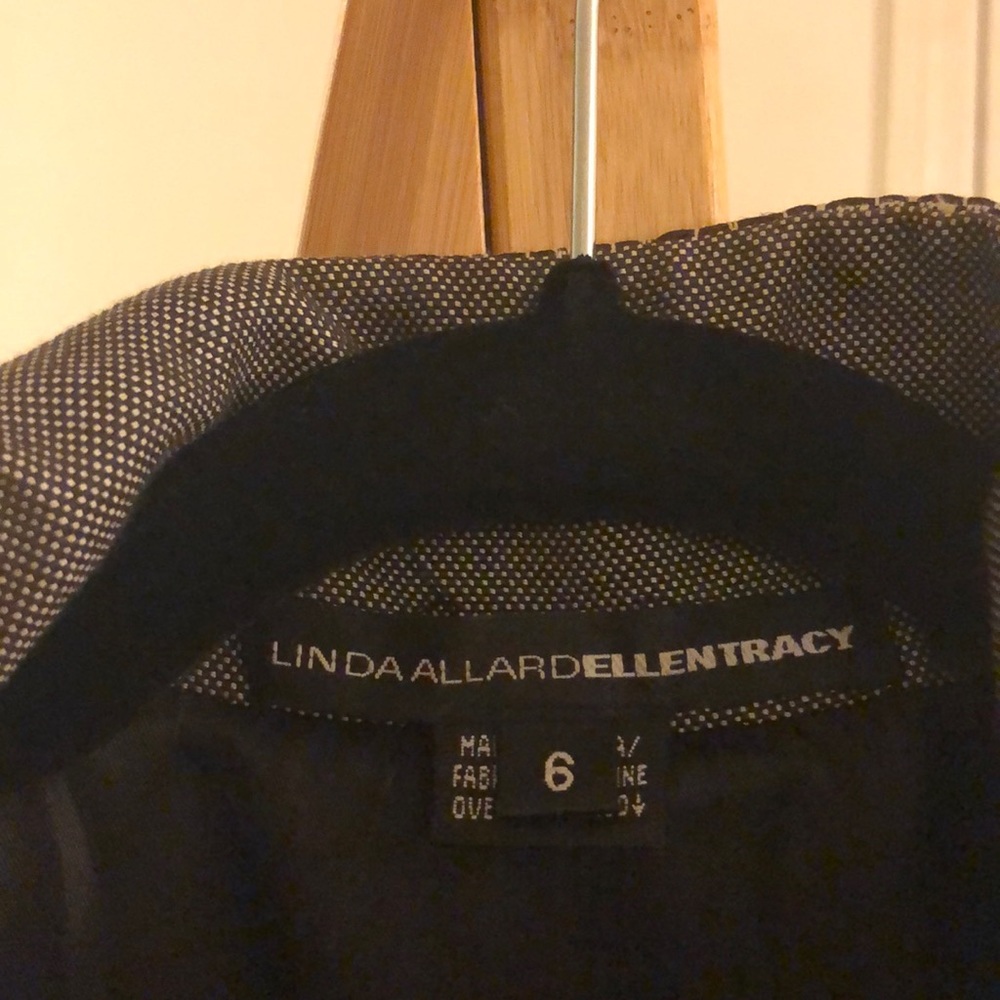 Tweed Structured Blazer - Picture 2 of 5
